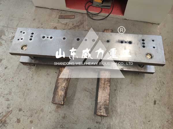 沖床沖壓模具